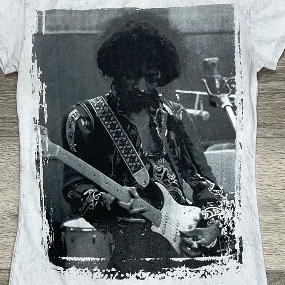 Rock Icons Jimi Hendrix T Shirt Junior’s Large Acid Wash Gray Black - Picture 6 of 10